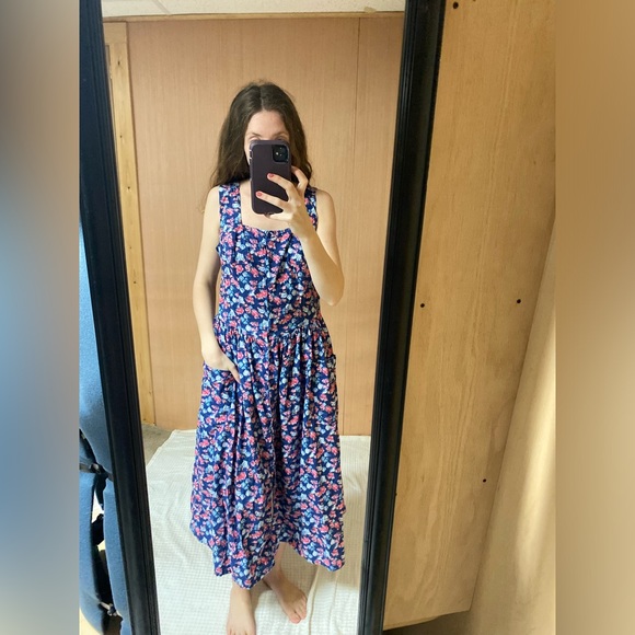 Vintage Floral Dress - Picture 3 of 11